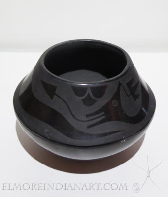San Ildefonso Blackware Jar by Desideria details San Ildefonso Blackware Jar by Desideria