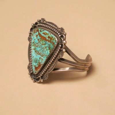 Navajo Bracelet with Large Stone